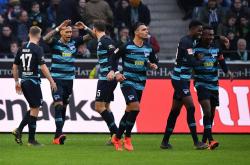 爱游戏登录-柏林赫塔取得客场比赛胜利，实现逆袭