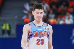 爱游戏官网-马拉加客场逼平对手，取得关键一分的简单介绍