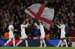 爱游戏登录-关于瑞典挑战罗马尼亚，争夺欧洲杯资格的信息