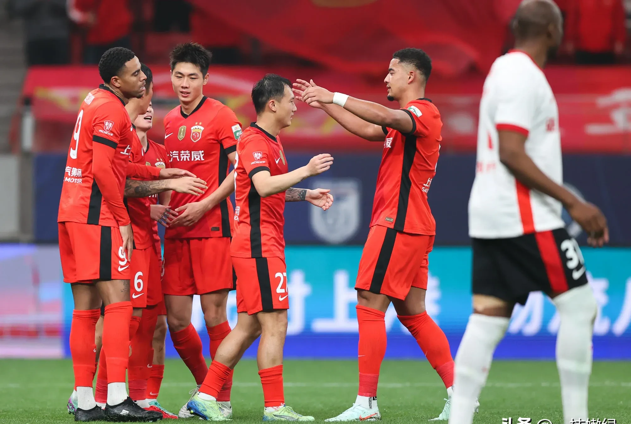 关于来自泰国的球队能否在亚冠赛场上披荆斩棘的信息