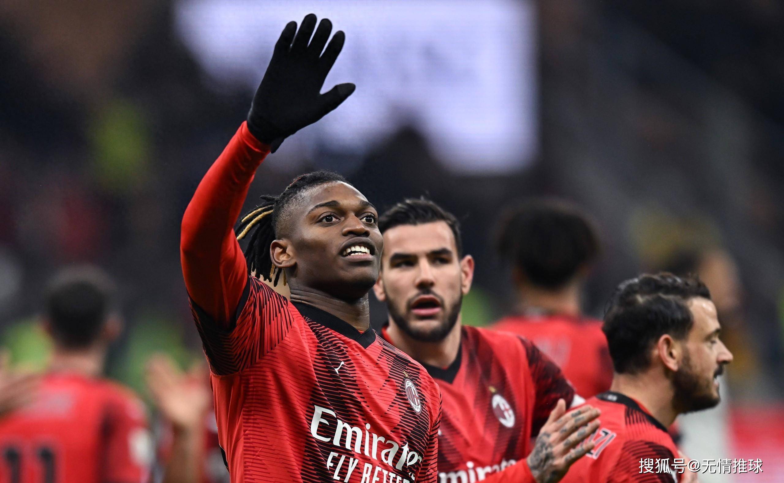 包含AC米兰取得胜利，提升战绩的词条