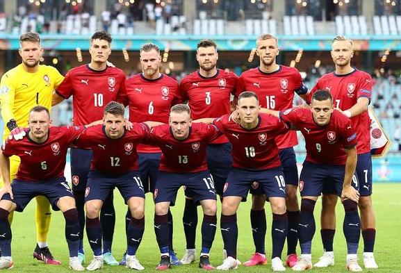 河南建业客场击败对手，球队信心大增