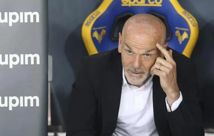 包含罗马客场战平，仍然在意甲争冠行列中的词条