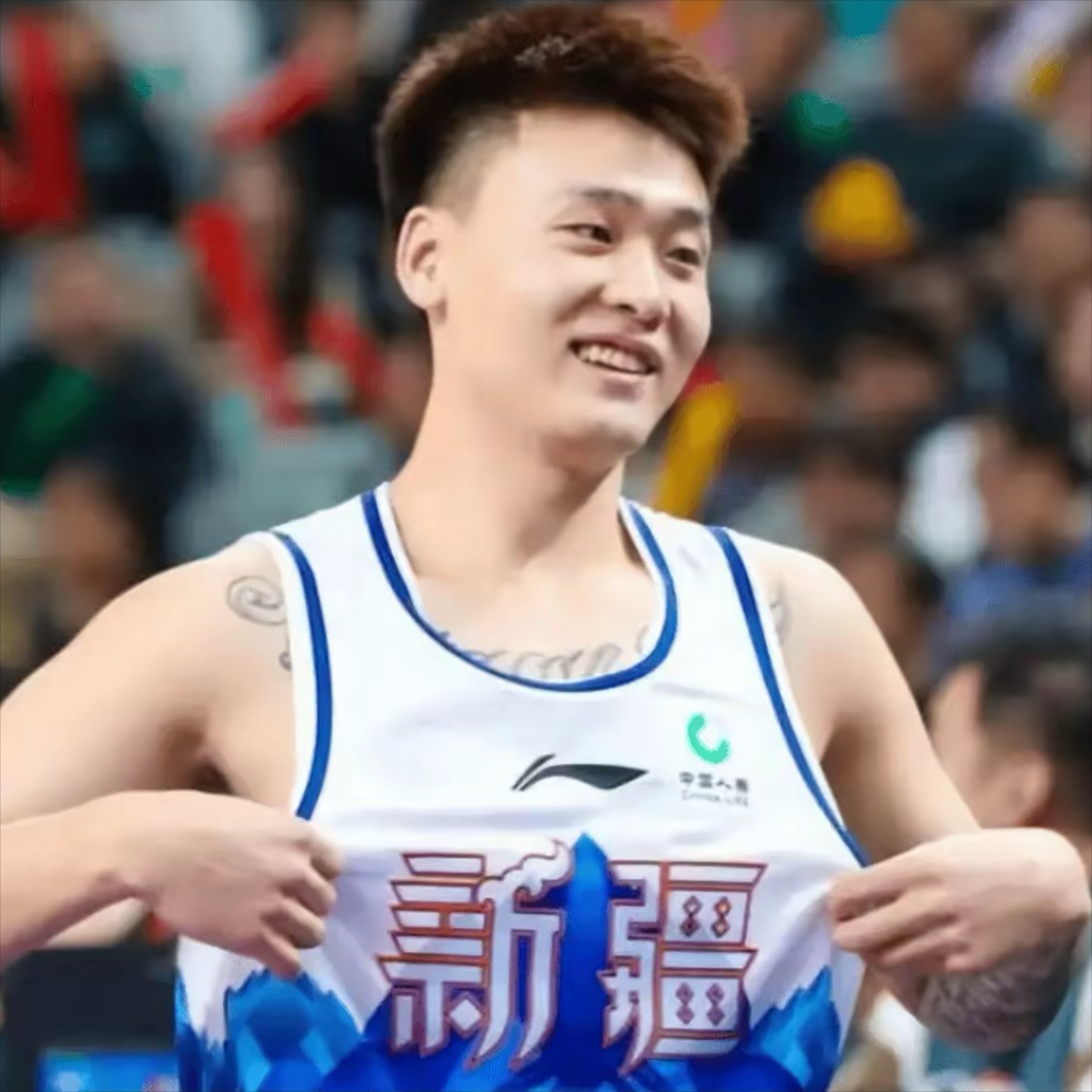 包含赛场上的风云变幻，战况紧张尽在眼前的词条