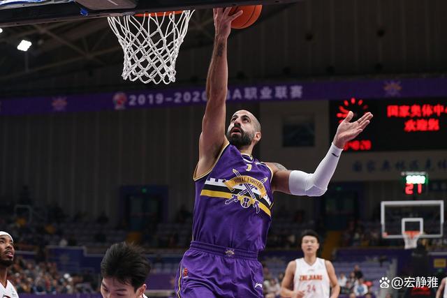 步行者不敌勇士，库兹马复活表现高光的简单介绍