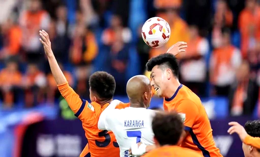 包含青岛海牛主场击败对手，全力以赴的词条