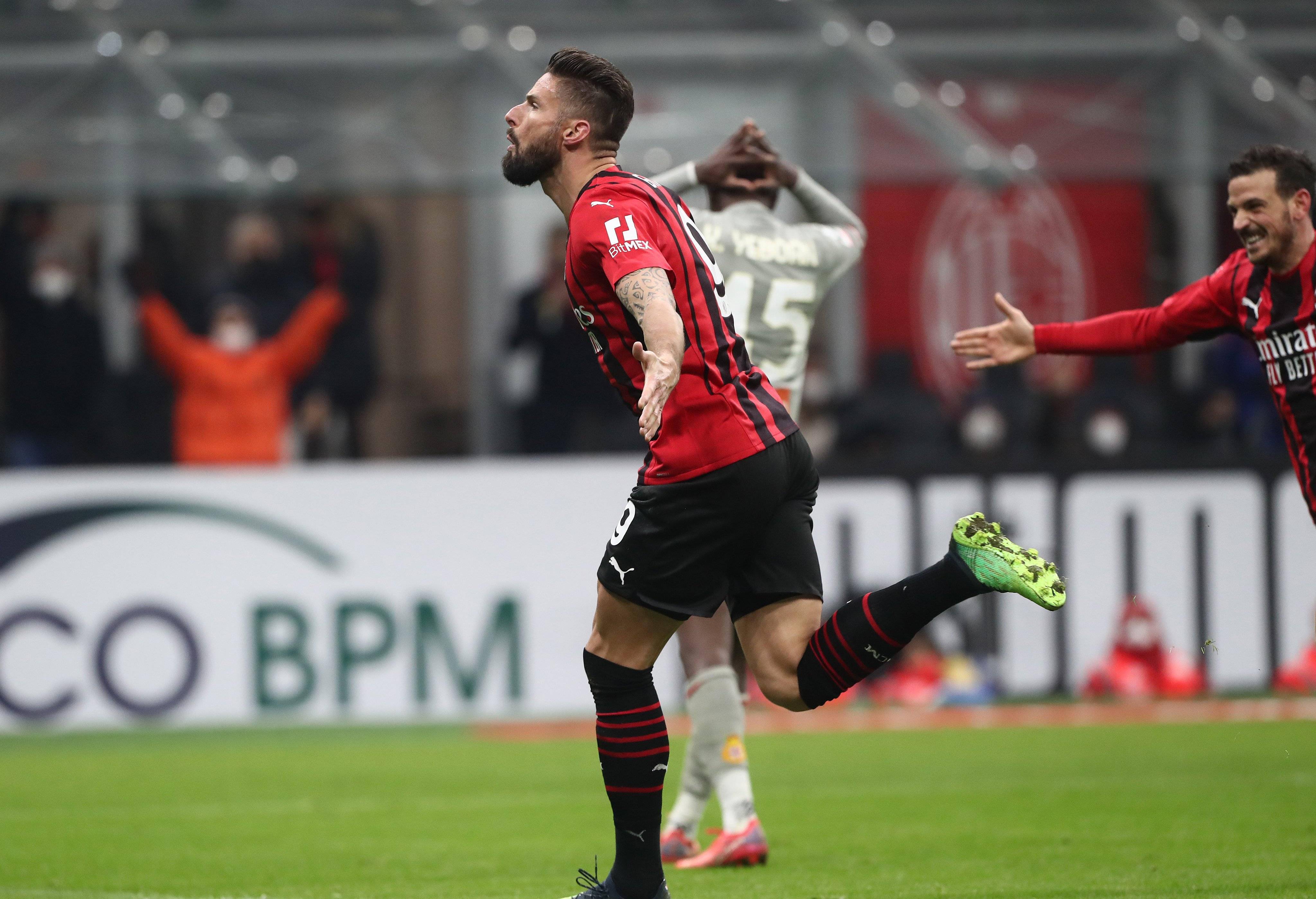 AC米兰签下狼队前锋,助攻力增强的简单介绍 AC米兰签下狼队前锋,助攻力增强的简单介绍