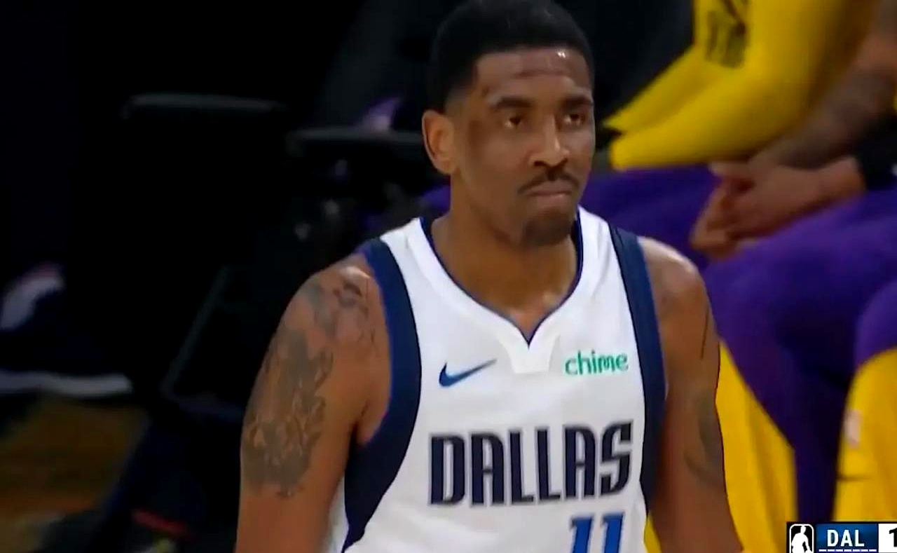 湖人队防守端表现出色,对手难以找到破解之法 湖人队防守端表现出色,对手难以找到破解之法