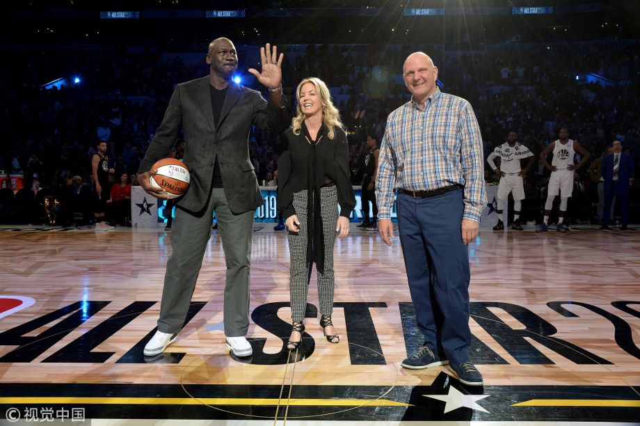 全明星赛将至，国际名宿齐聚一堂