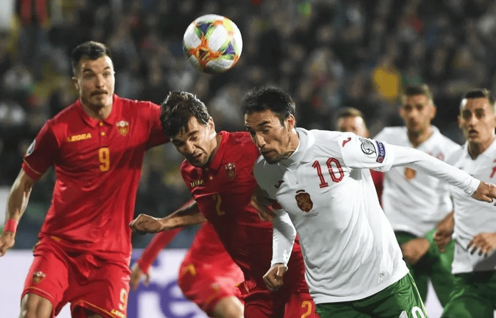 包含捷克客场击败斯洛伐克，晋级形势一片大好的词条