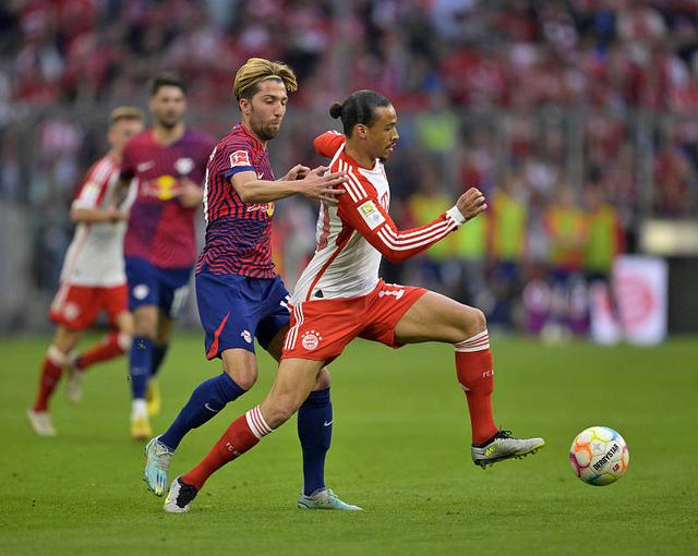 球队内讧传闻不断,主帅劝诫队员团结一心的简单介绍 球队内讧传闻不断,主帅劝诫队员团结一心的简单介绍