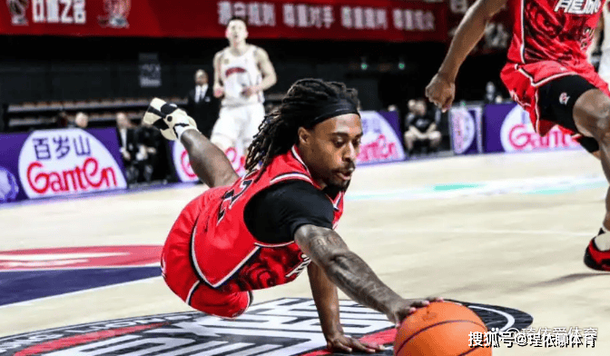 凯泽斯劳滕签下实力派外援，力图突破的简单介绍