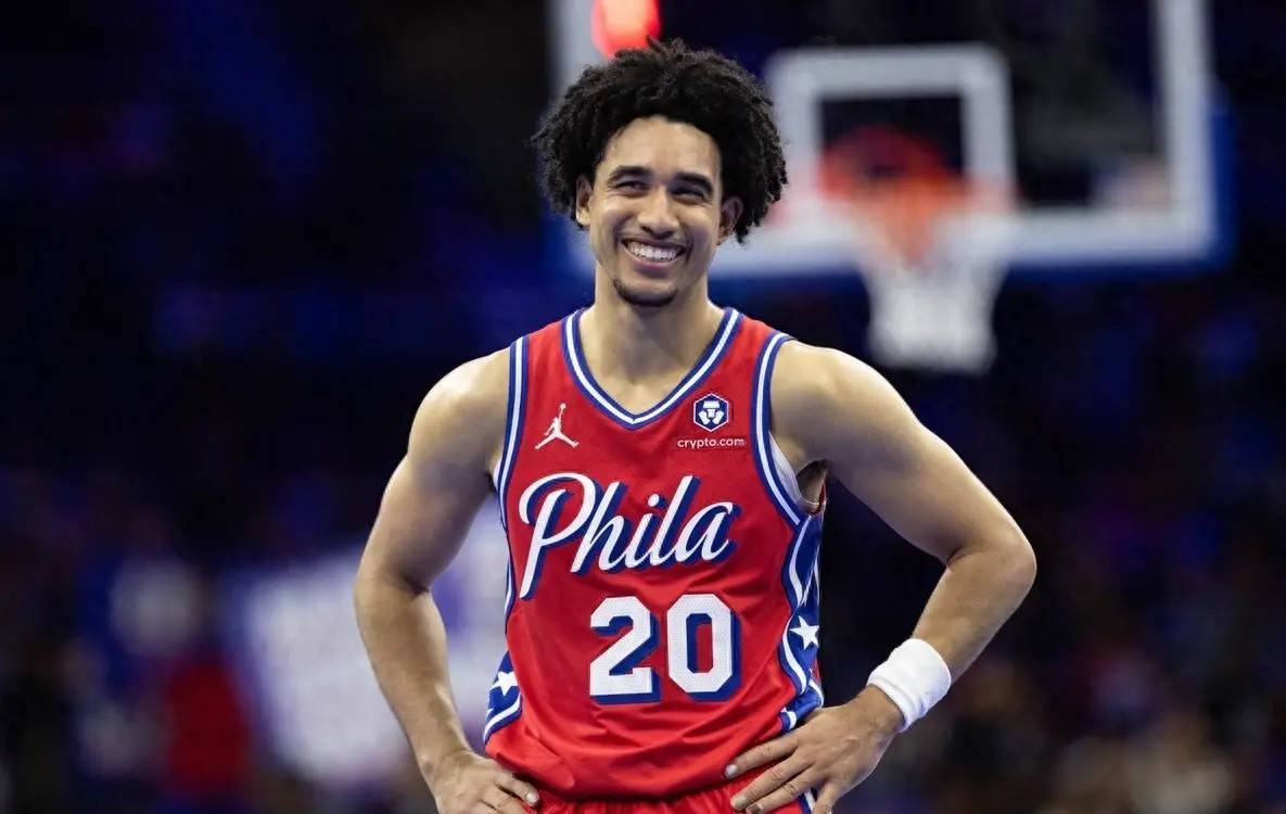 关于里昂球员受伤情况恶化,赛季前景不明的信息 关于里昂球员受伤情况恶化,赛季前景不明的信息