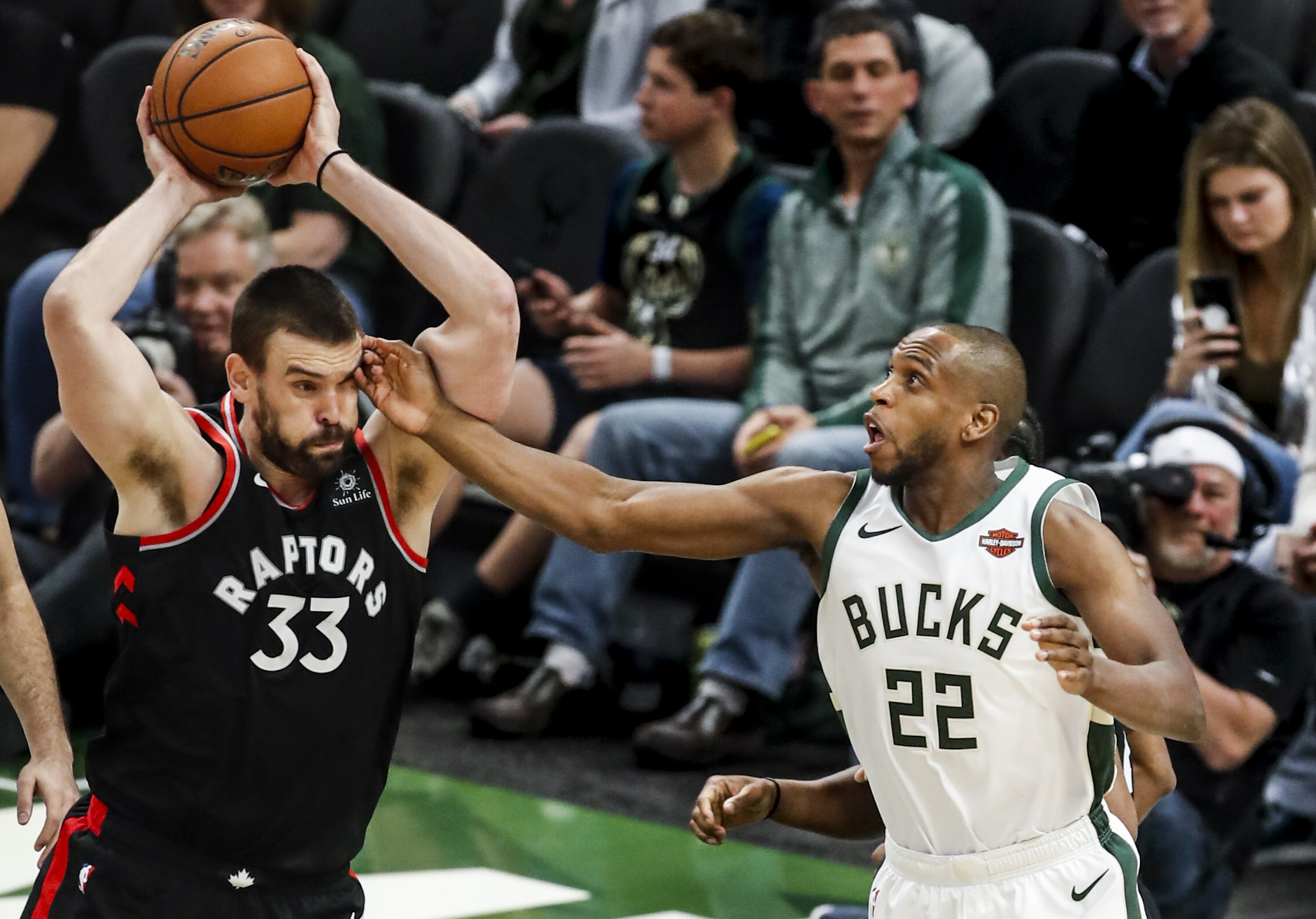 包含猛龙再取胜利,东部霸主不容忽视的词条 包含猛龙再取胜利,东部霸主不容忽视的词条