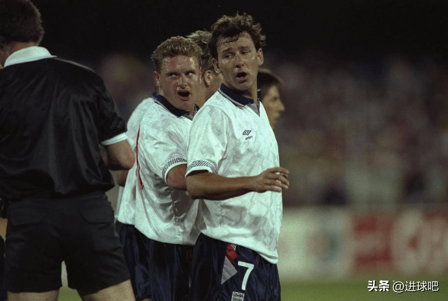 英格兰遗憾出局，比利时力压晋级的简单介绍