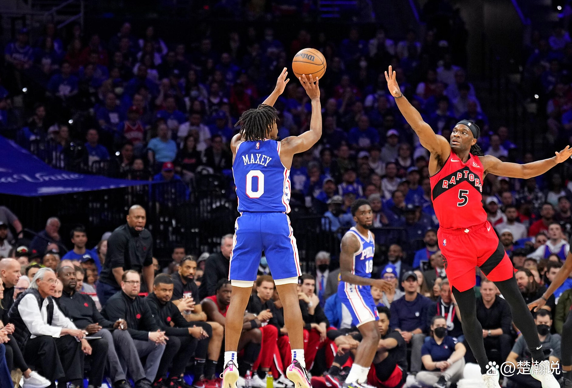 人两连败排名暂次之，季后赛形势稍显不利的简单介绍