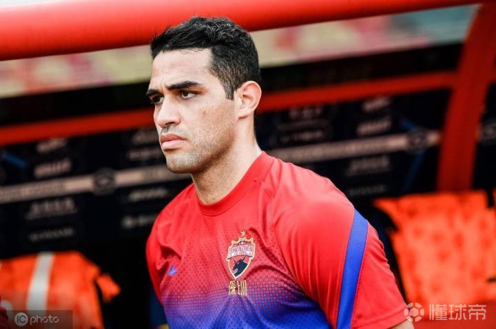 不休森在德甲中表现抢眼，或成为新宠的简单介绍