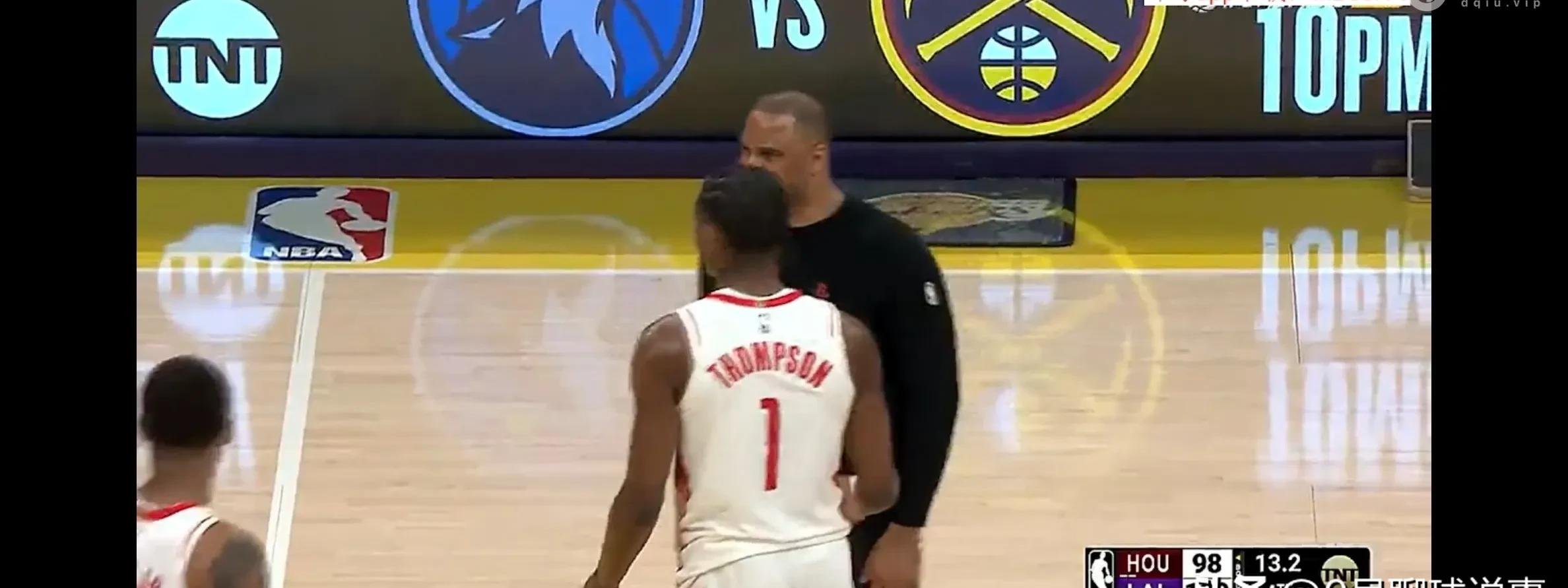 热火客场告负,后场防守失准让对手获得胜利契机的简单介绍 热火客场告负,后场防守失准让对手获得胜利契机的简单介绍