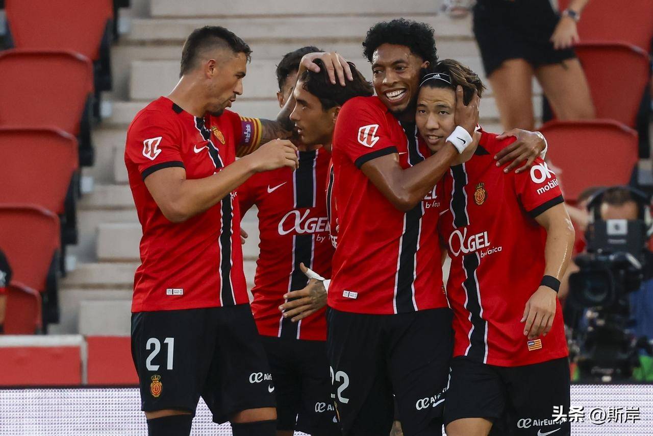 西甲球队在赛季中出现了哪些交易? 西甲球队在赛季中出现了哪些交易?