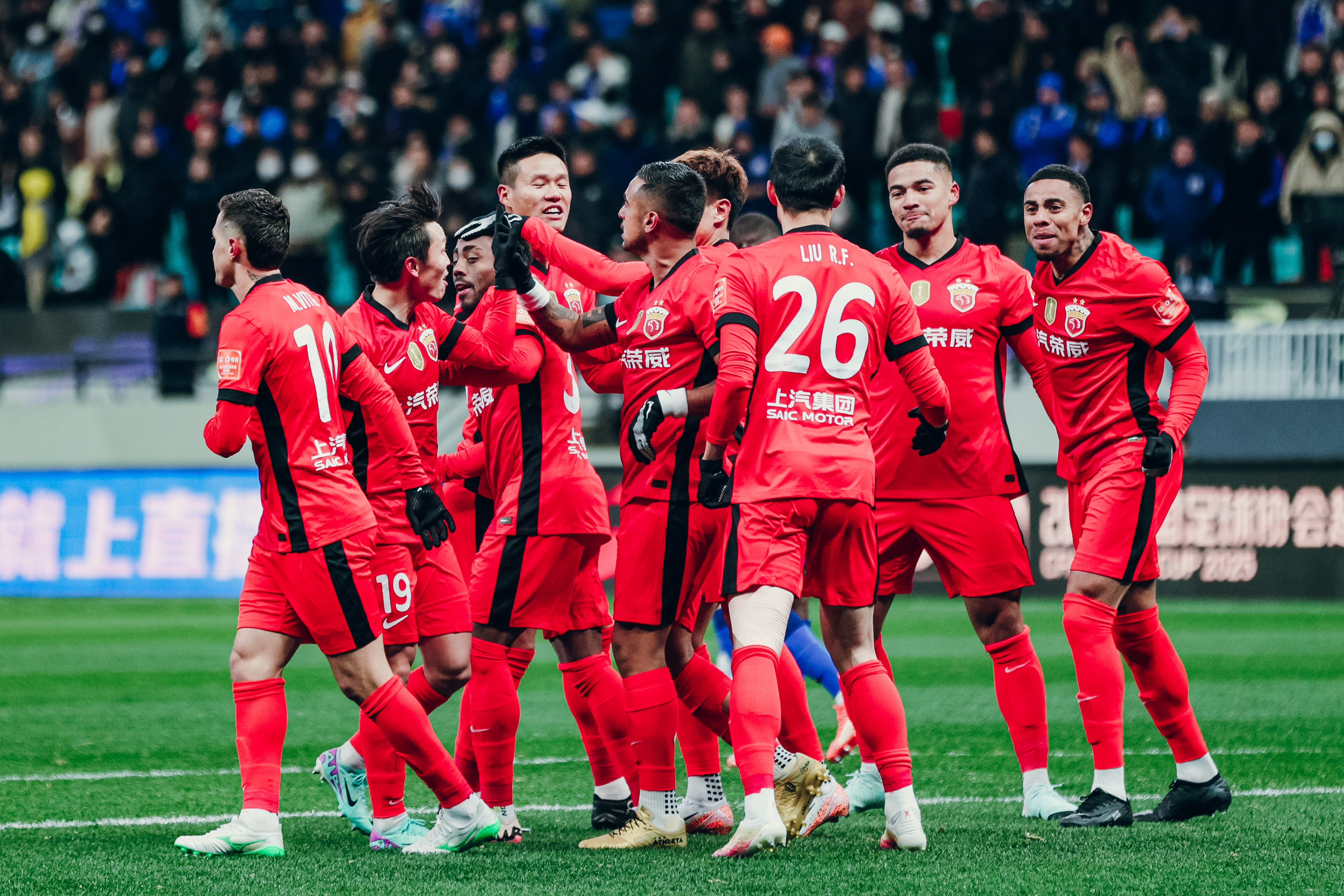 中东球队在国际赛事中取得连胜