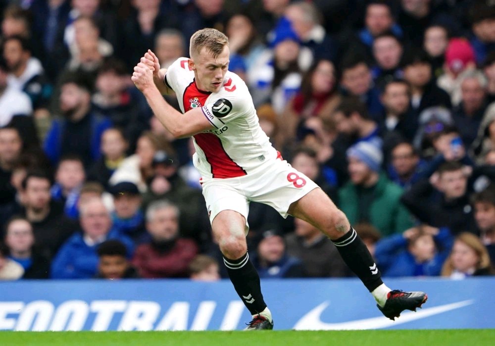 诺茨郡客场遭遇失利，球队排名逐渐下滑