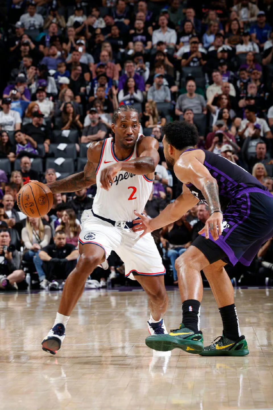 快船主场击败爵士，哈雷尔火力全开