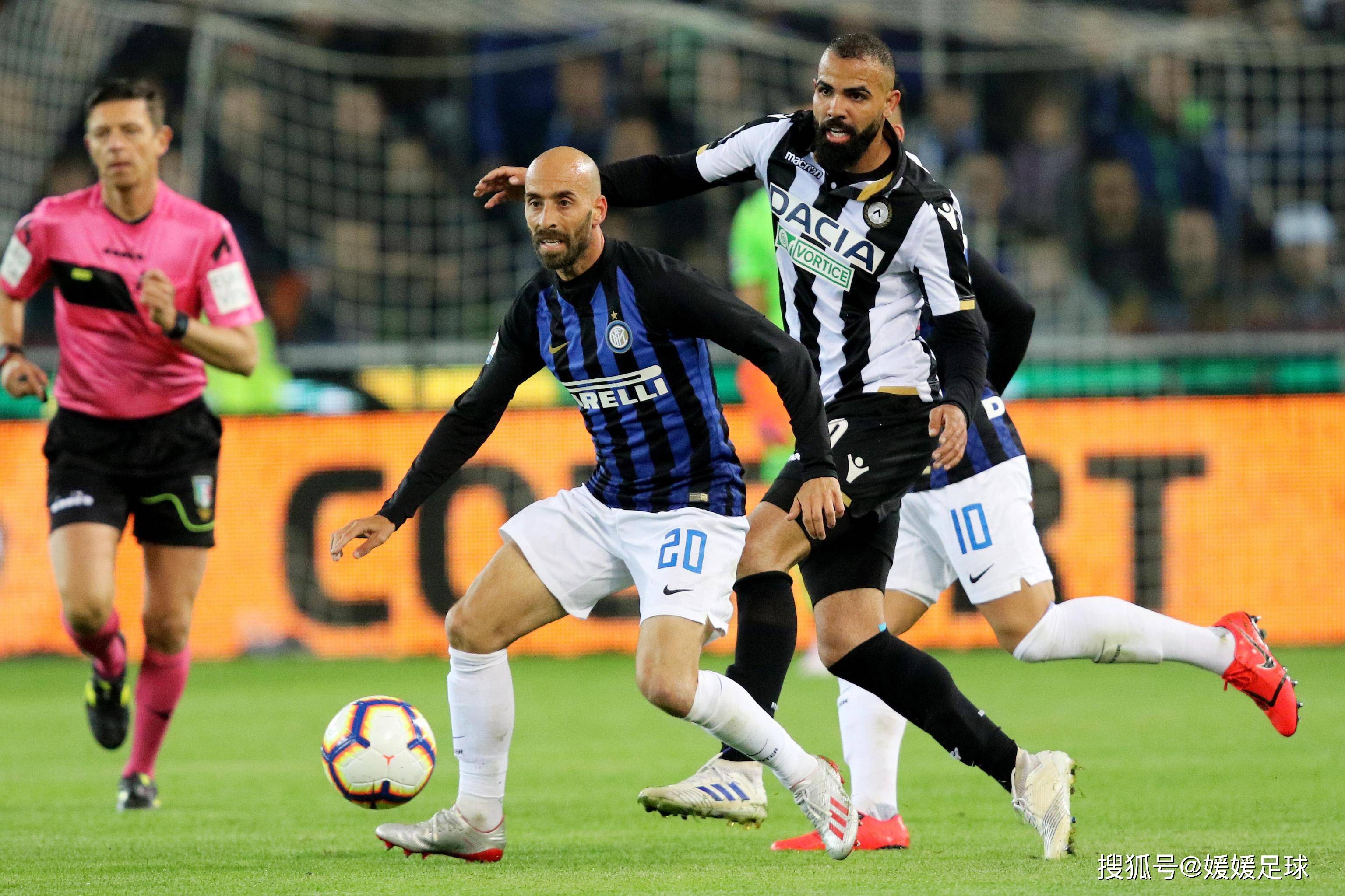 柏林赫塔球员齐心协力备战未来比赛的简单介绍