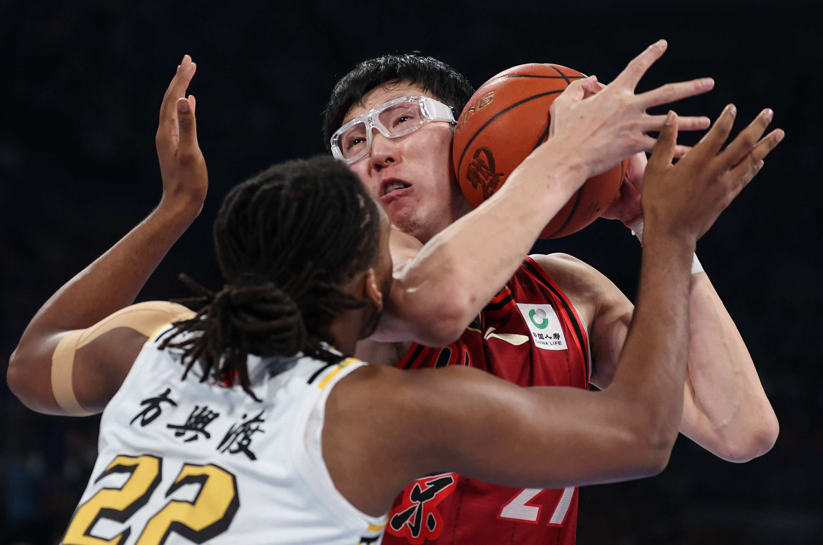 广厦队迎来四川队，激烈角逐将展开的简单介绍