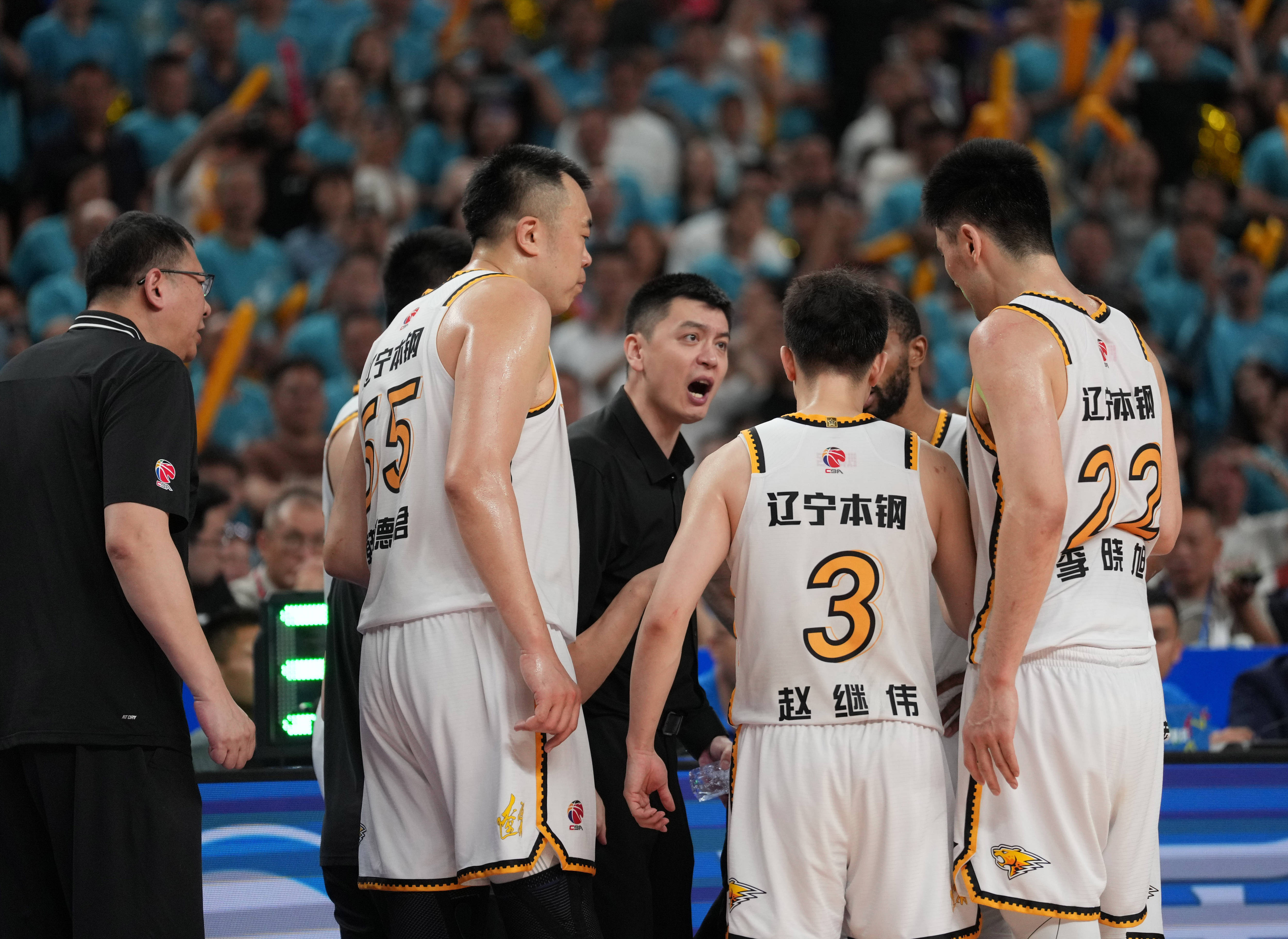 广厦队迎来四川队，激烈角逐将展开的简单介绍