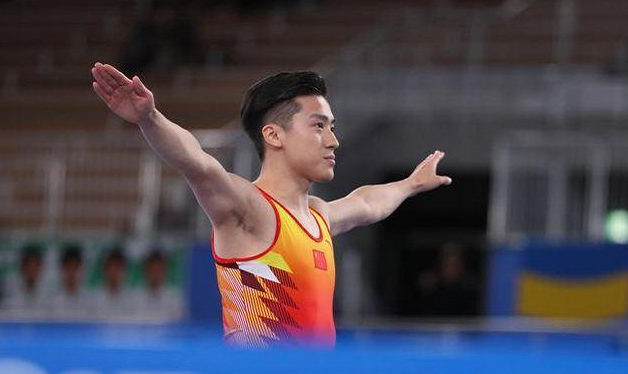 殷切恩选手在体操比赛中完美表现的简单介绍 殷切恩选手在体操比赛中完美表现的简单介绍